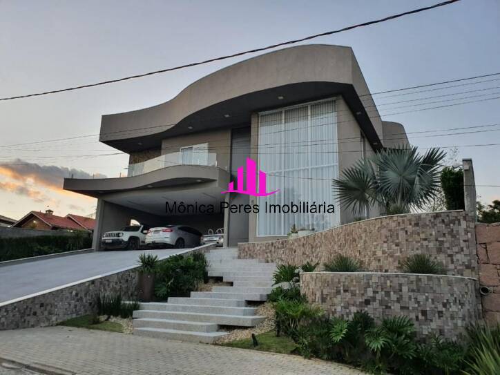 Casa, 3 quartos, 520 m² - Foto 1