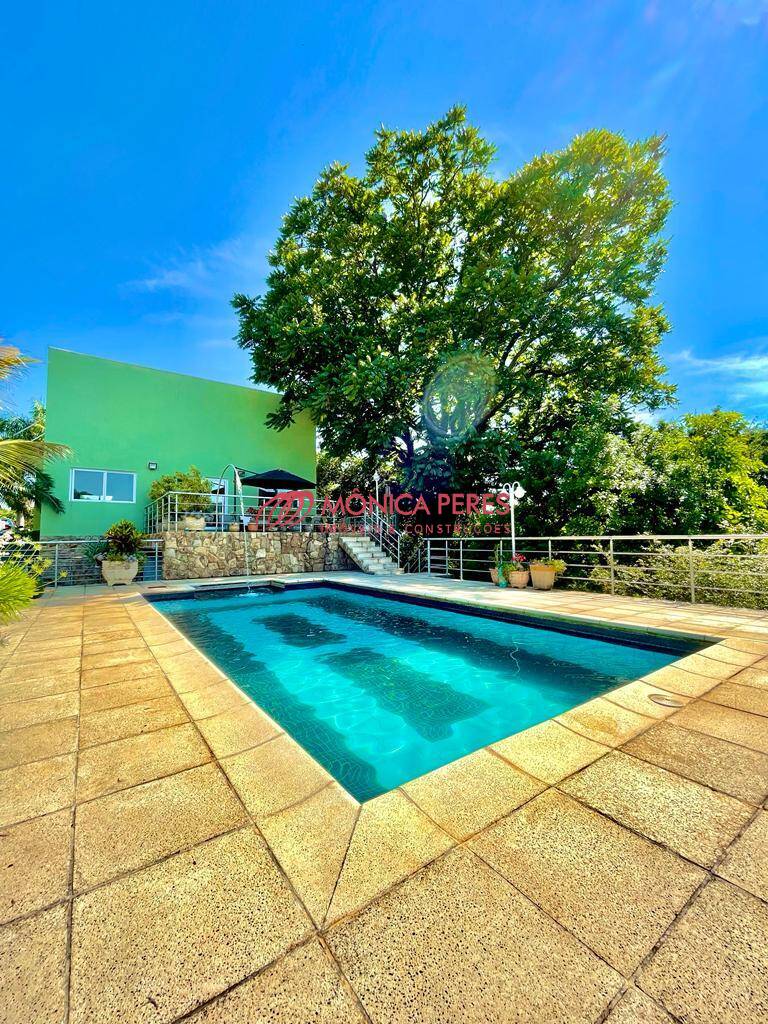 Casa, 4 quartos, 550 m² - Foto 1