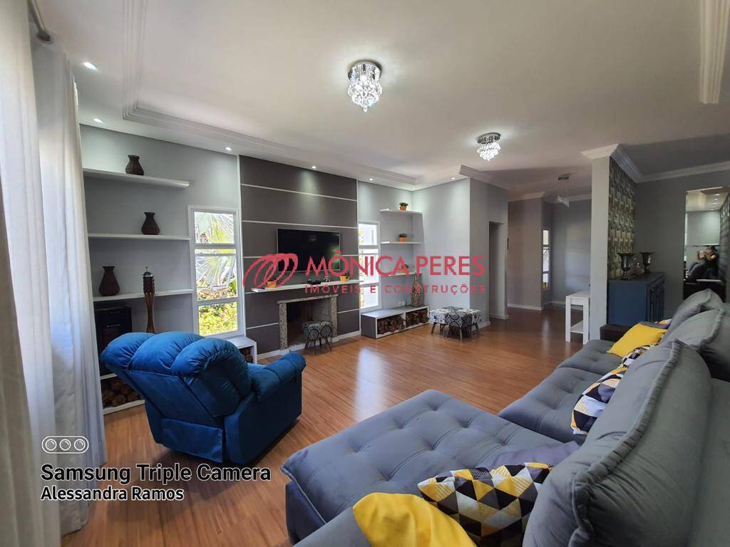 Casa, 4 quartos, 240 m² - Foto 21