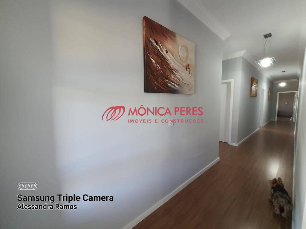 Casa, 4 quartos, 240 m² - Foto 36