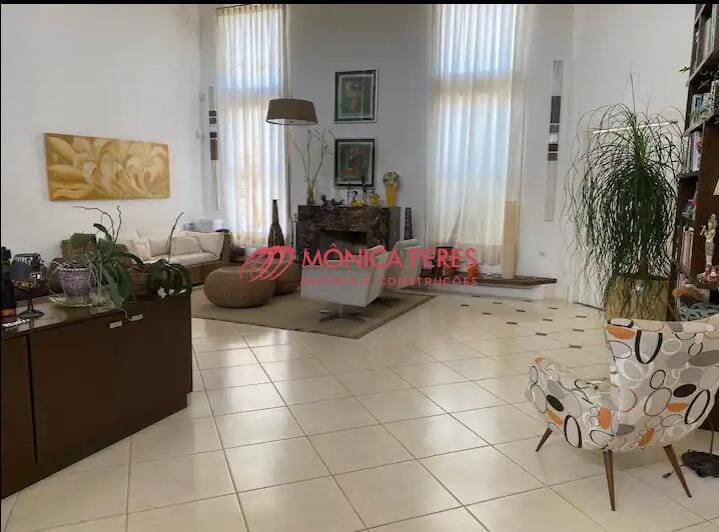 Chácara, 5 quartos, 2900 m² - Foto 2