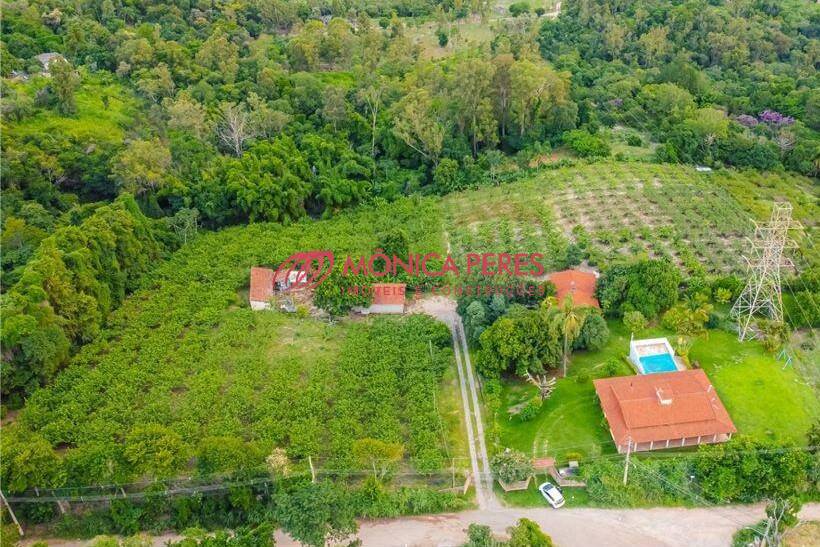 Casa, 3 quartos, 300 m² - Foto 1