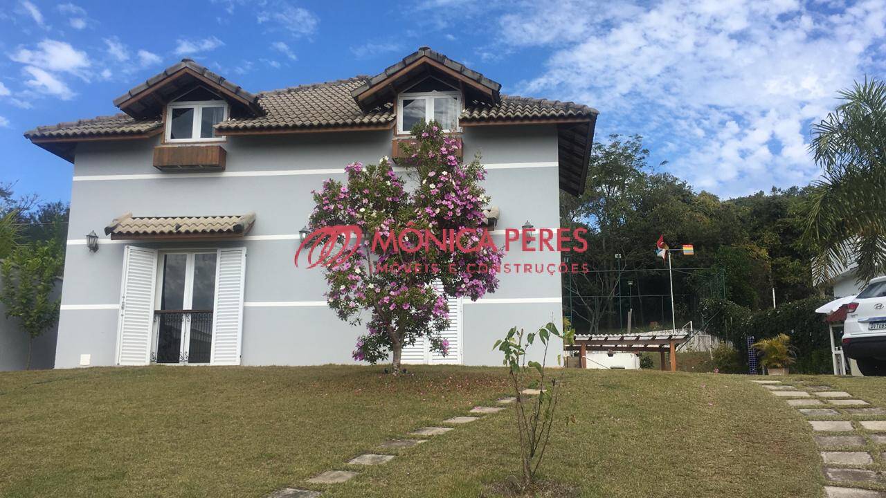 Casa, 4 quartos, 280 m² - Foto 1