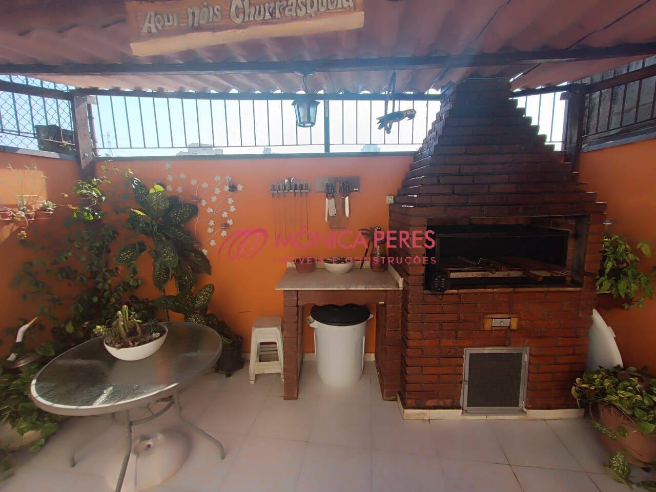 Casa, 3 quartos, 187 m² - Foto 1