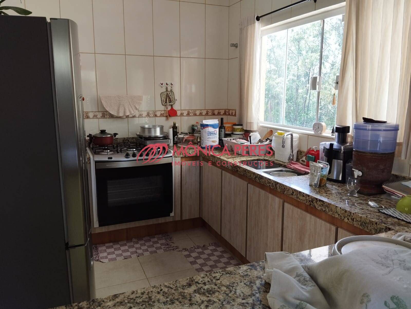 Casa, 4 quartos, 250 m² - Foto 9