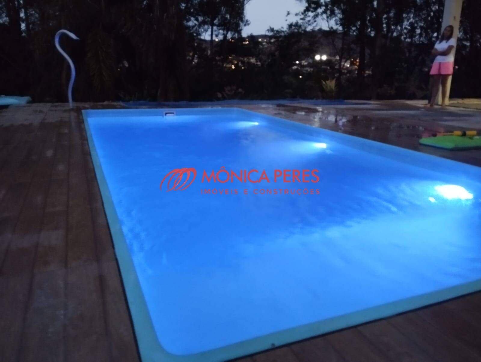 Casa, 4 quartos, 250 m² - Foto 2