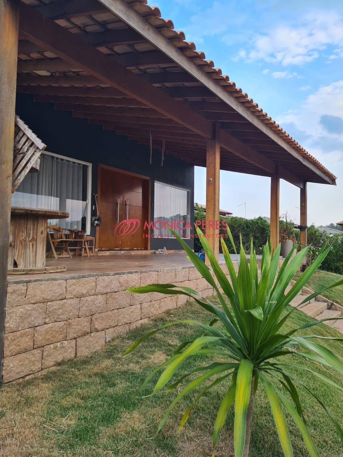 Casa, 3 quartos, 200 m² - Foto 1