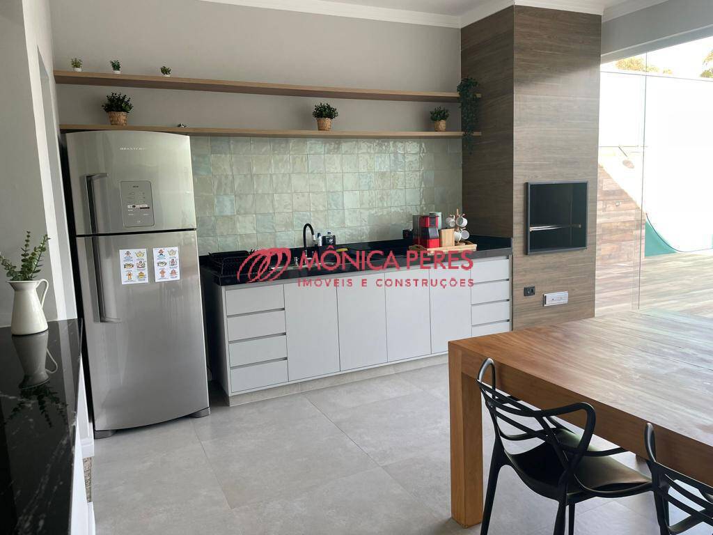 Casa, 4 quartos, 278 m² - Foto 7