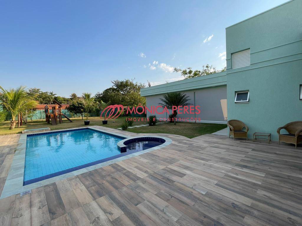 Casa, 4 quartos, 278 m² - Foto 2