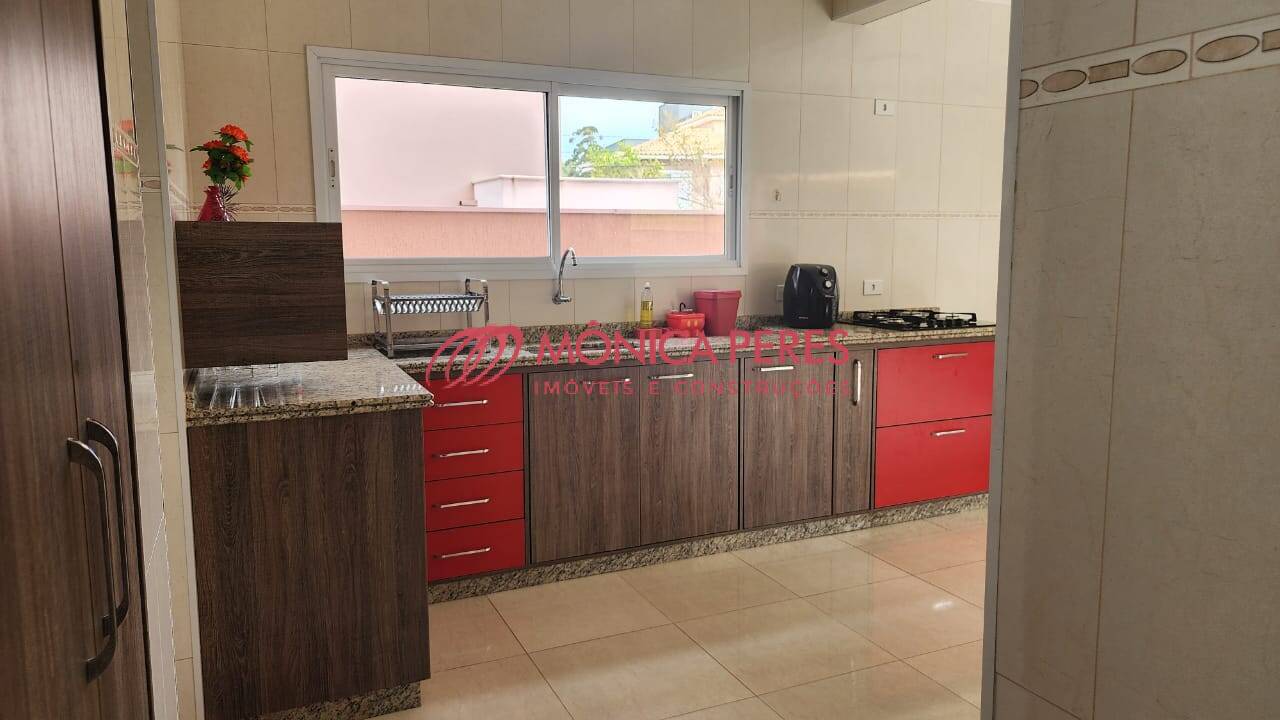 Casa, 3 quartos, 296 m² - Foto 30