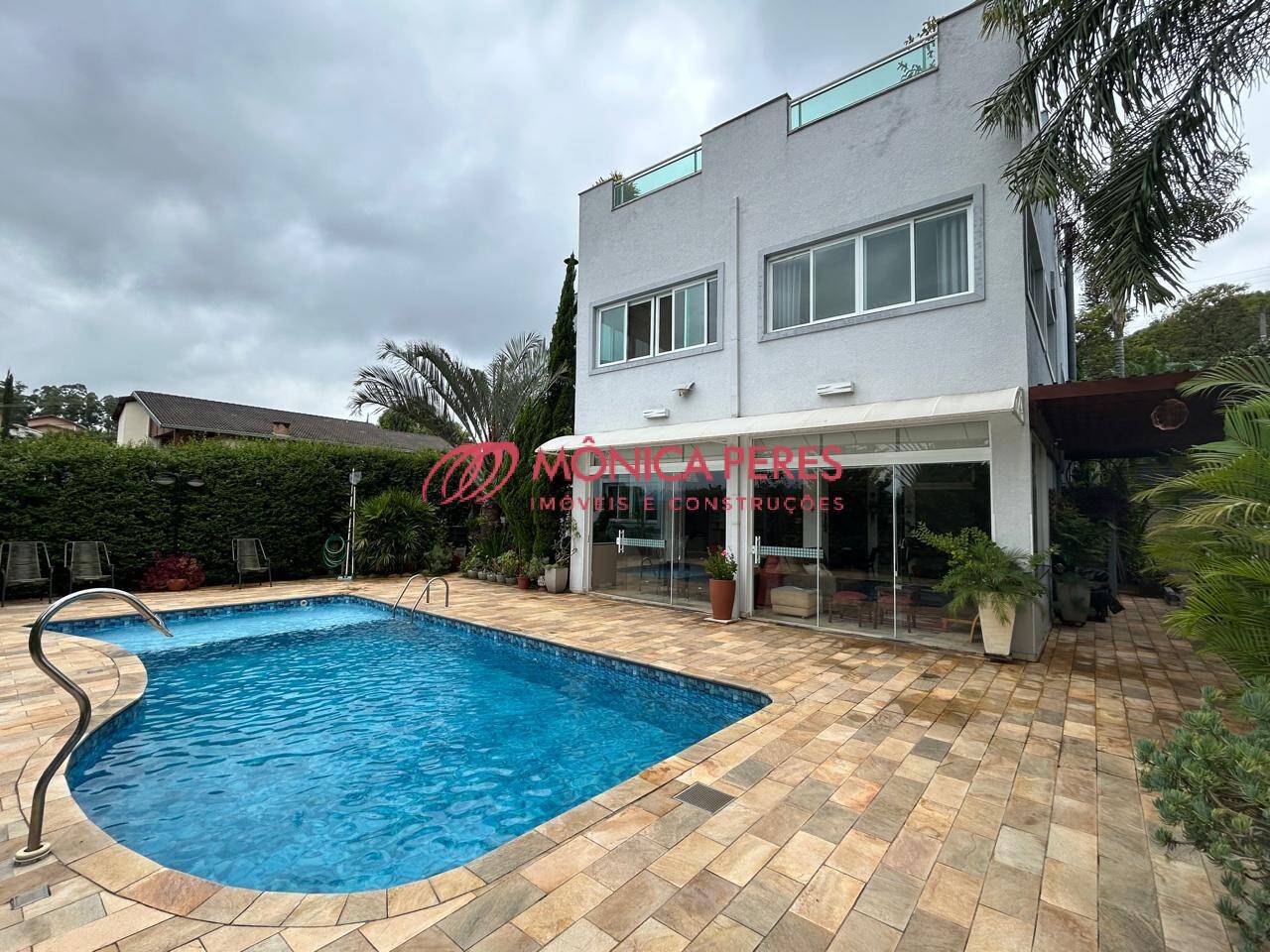 Casa, 5 quartos, 376 m² - Foto 1