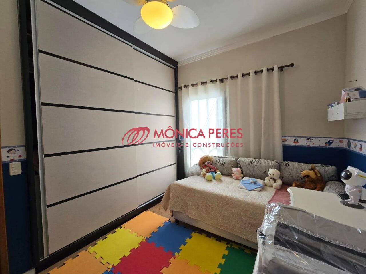 Casa, 3 quartos, 227 m² - Foto 4