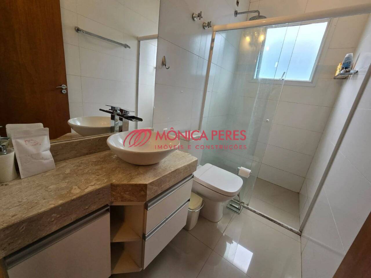 Casa, 3 quartos, 227 m² - Foto 9