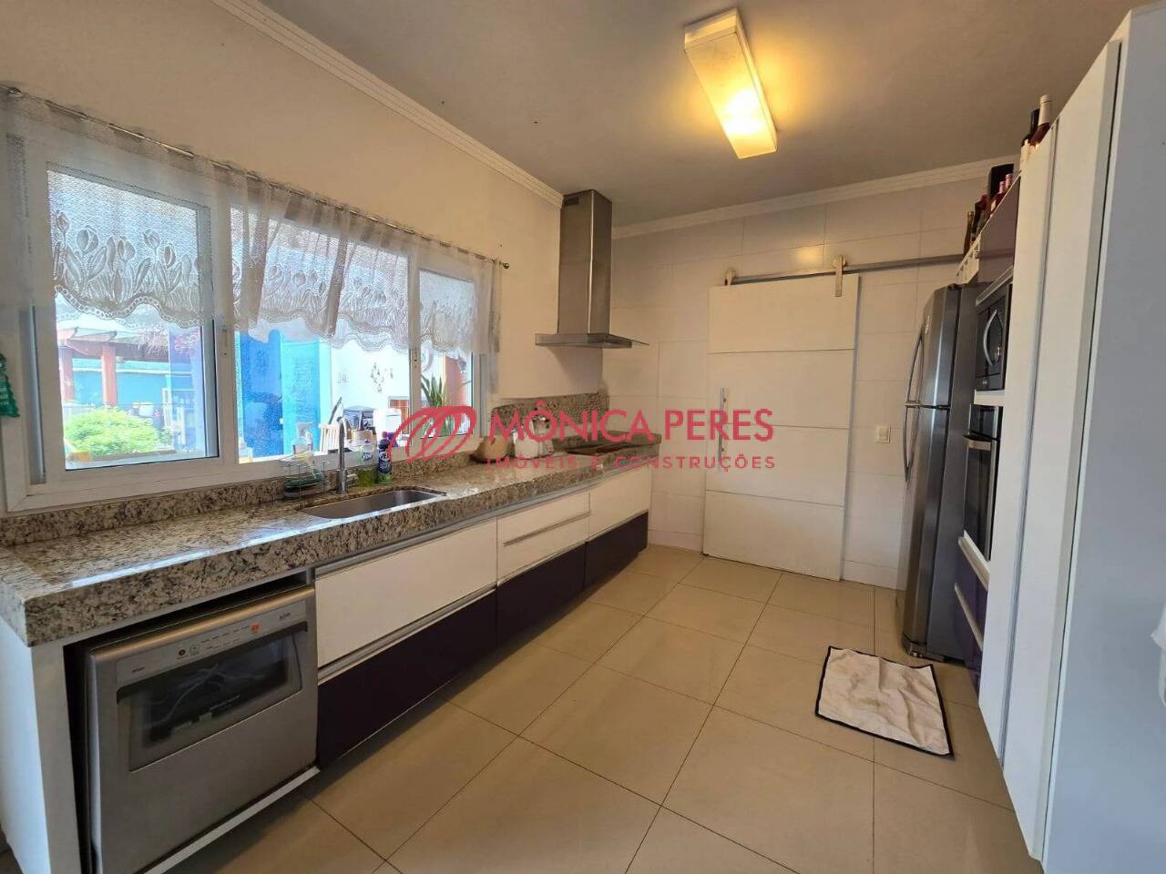 Casa, 3 quartos, 227 m² - Foto 15