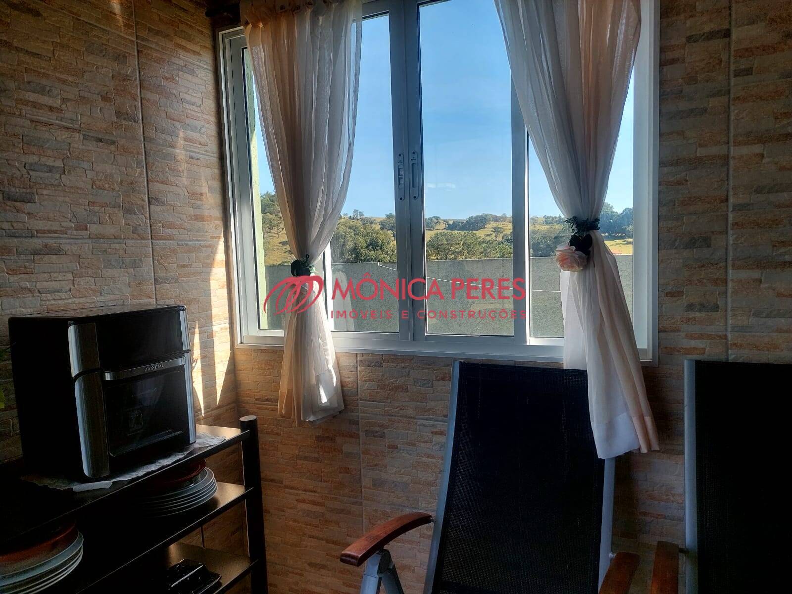 Casa, 4 quartos, 240 m² - Foto 3