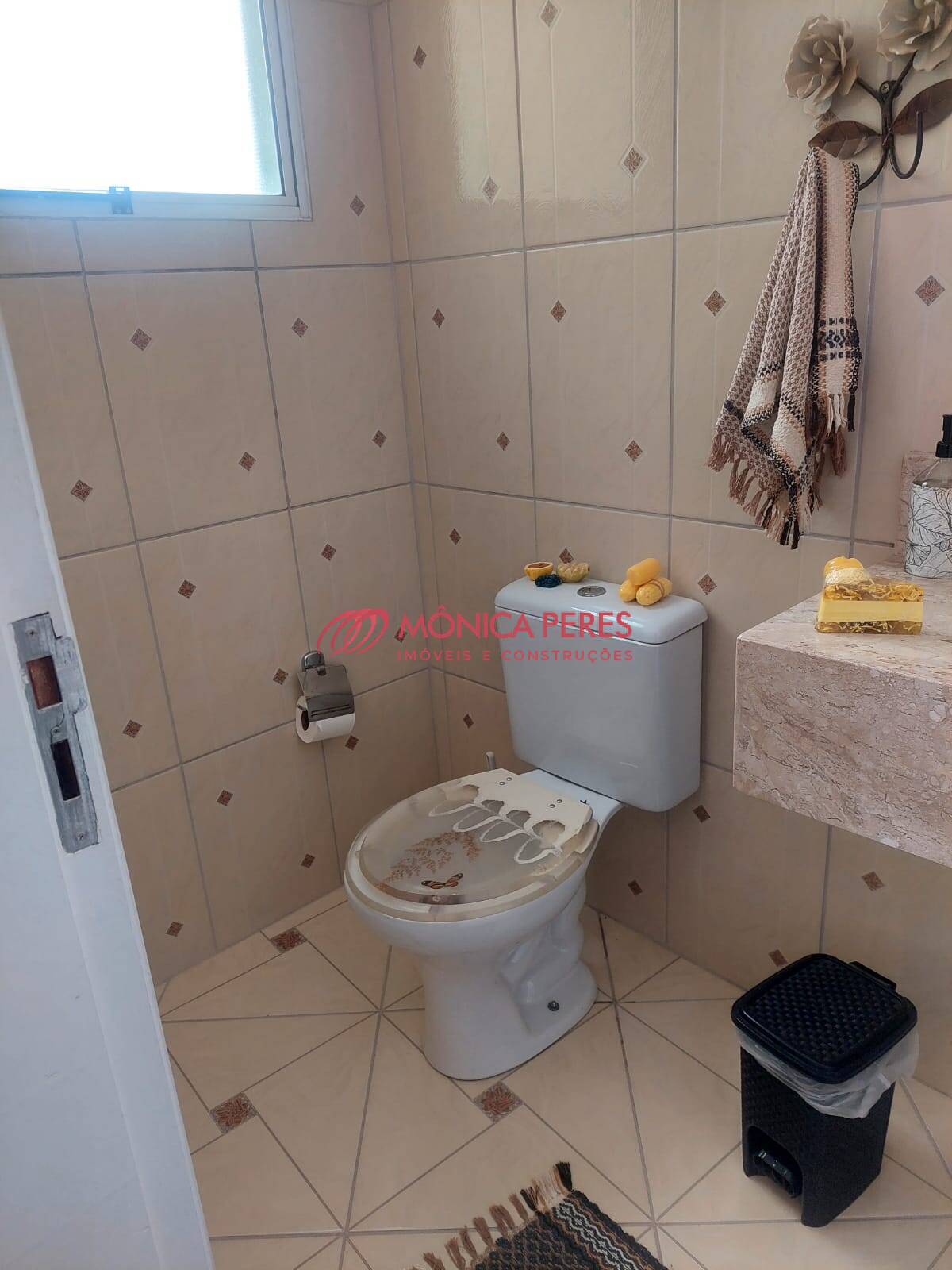 Casa, 4 quartos, 240 m² - Foto 22