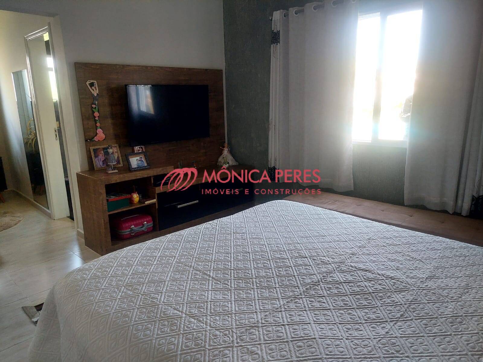 Casa, 4 quartos, 240 m² - Foto 24