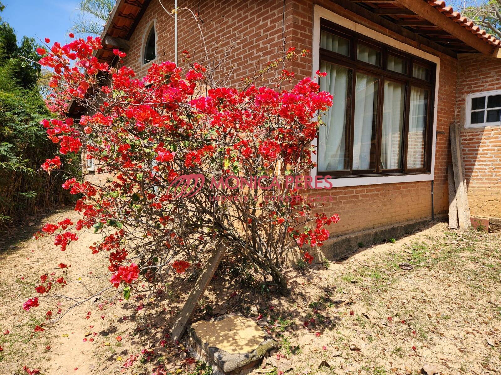 Casa à venda com 6 quartos, 380m² - Foto 24
