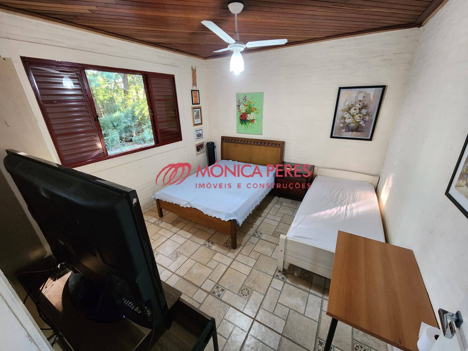Casa à venda com 6 quartos, 380m² - Foto 27