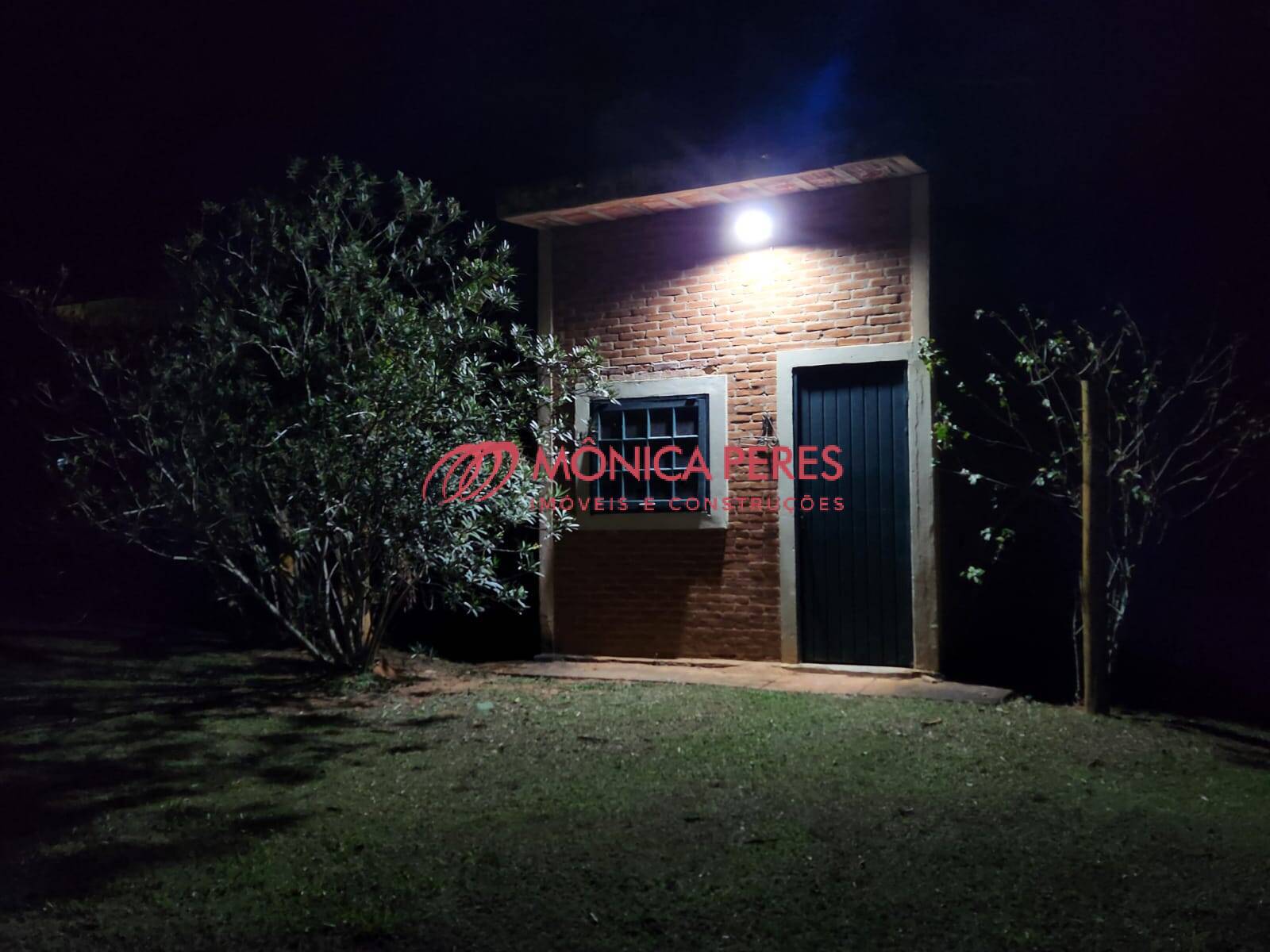 Casa à venda com 6 quartos, 380m² - Foto 35