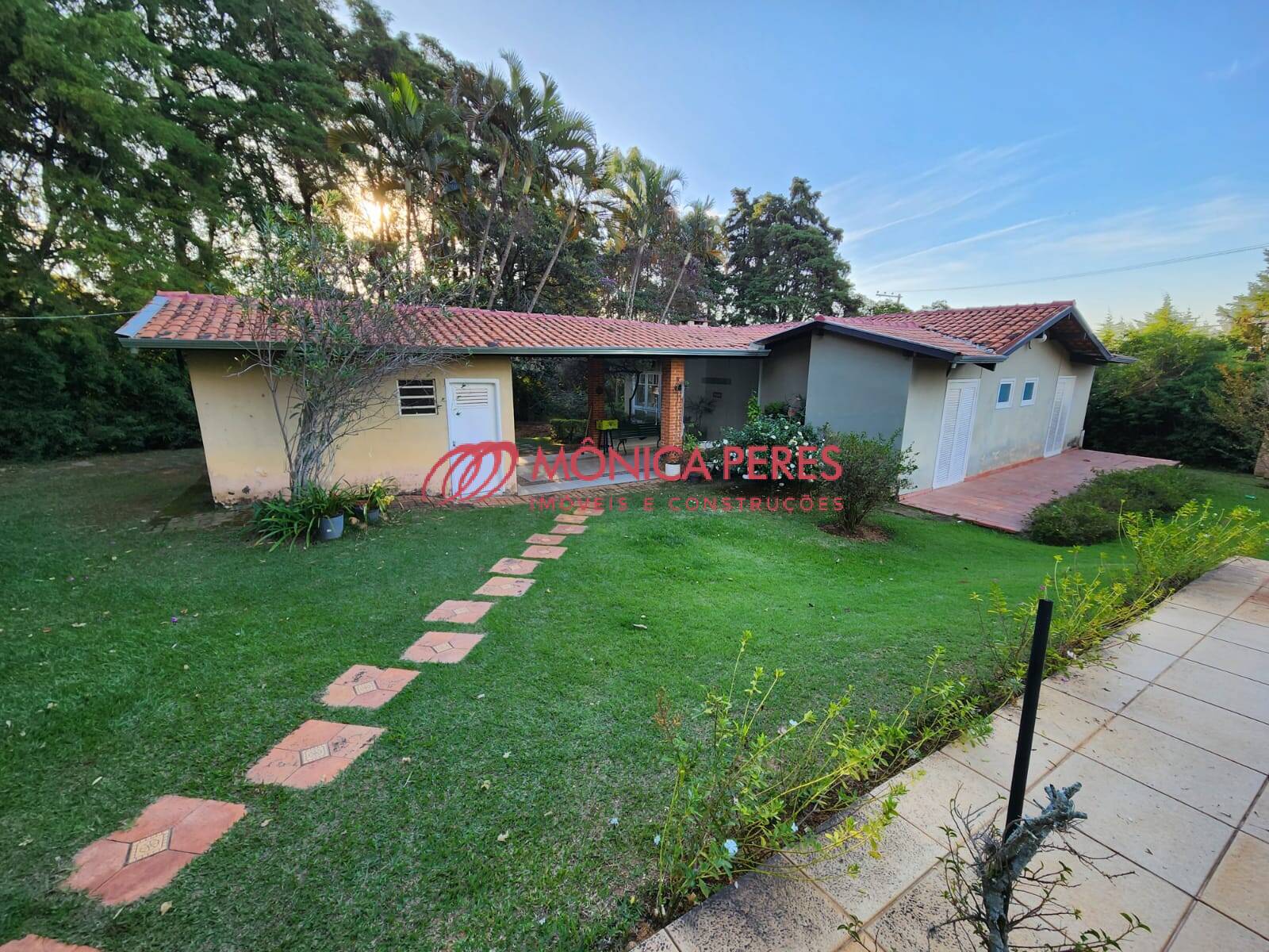 Casa à venda com 6 quartos, 380m² - Foto 41