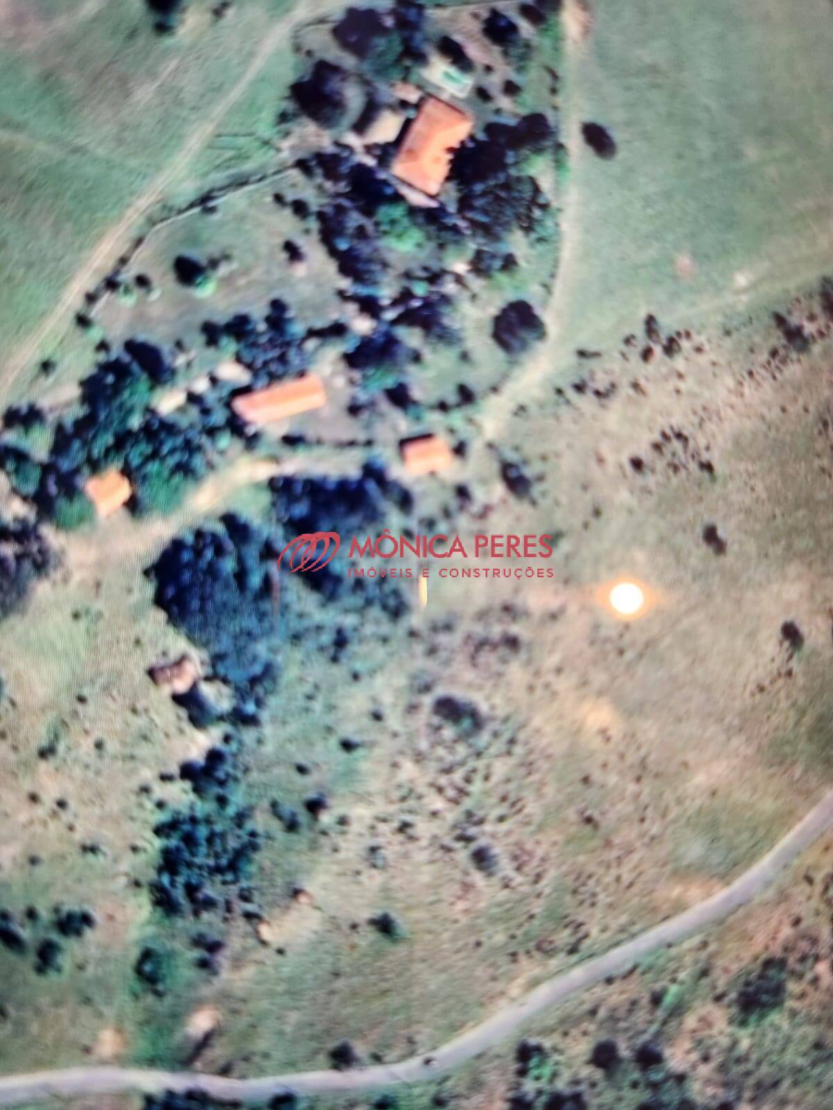 Terreno, 175 hectares - Foto 1