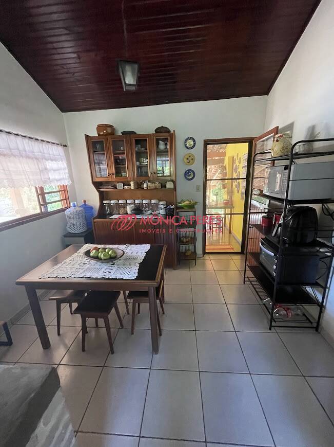 Casa, 4 quartos, 200 m² - Foto 45