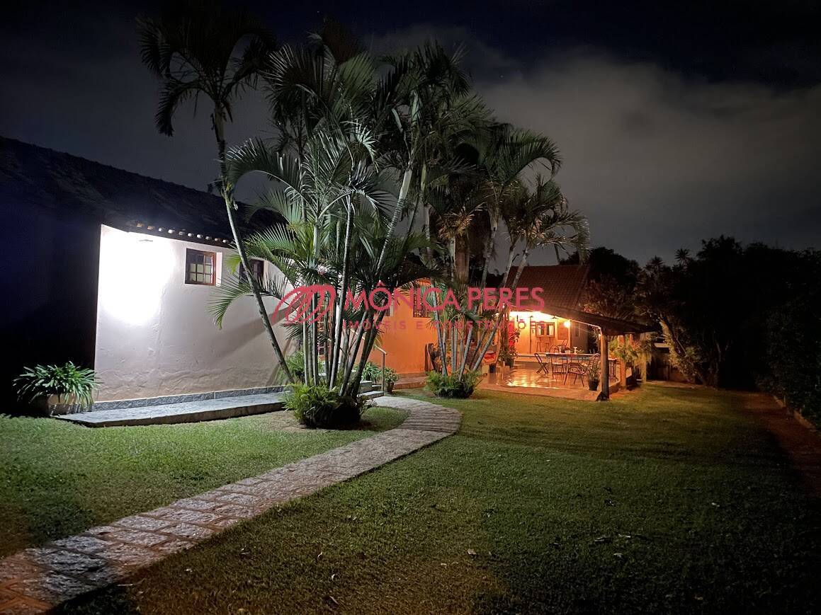 Casa, 4 quartos, 200 m² - Foto 48