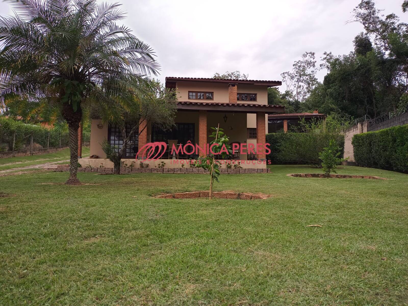 Casa, 3 quartos, 370 m² - Foto 1