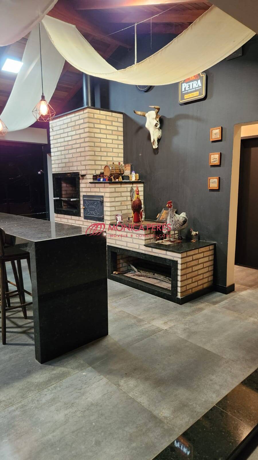 Casa à venda com 3 quartos, 250m² - Foto 9