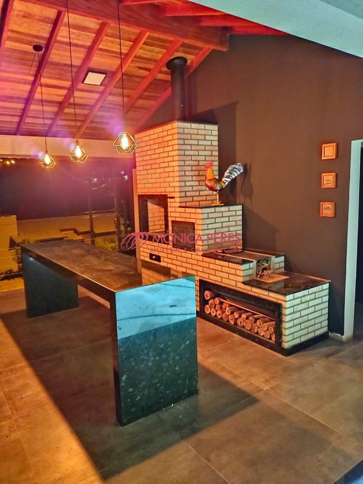 Casa à venda com 3 quartos, 250m² - Foto 10