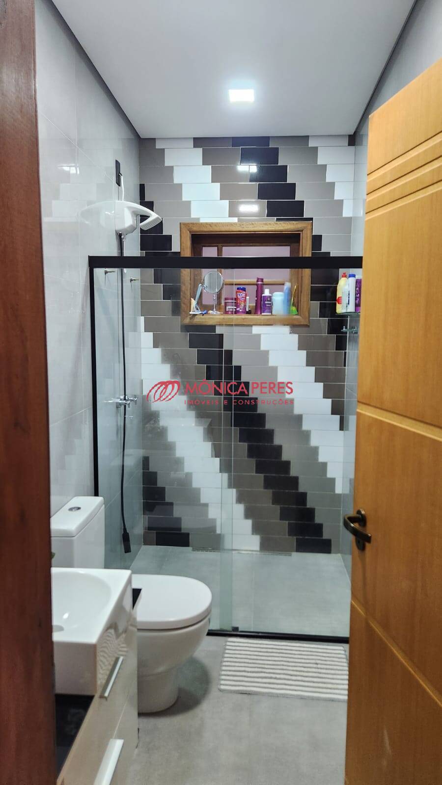 Casa à venda com 3 quartos, 250m² - Foto 15