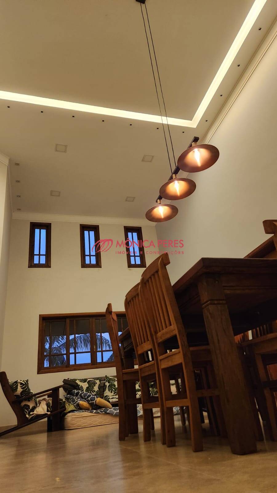 Casa à venda com 3 quartos, 250m² - Foto 26