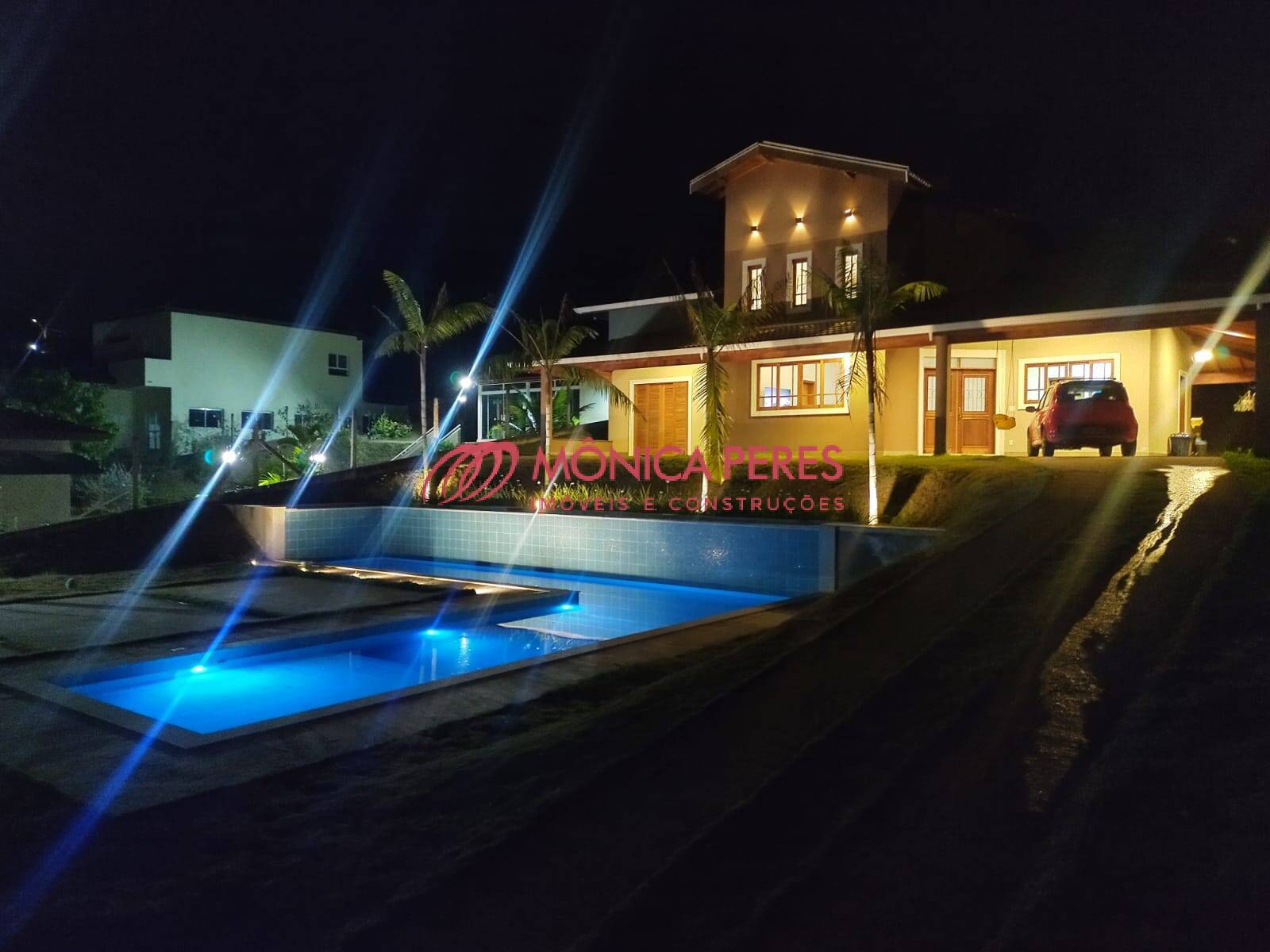 Casa à venda com 3 quartos, 250m² - Foto 27