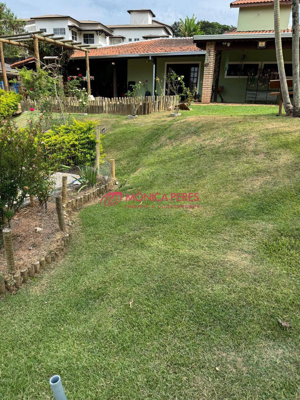 Casa à venda, 333m² - Foto 2