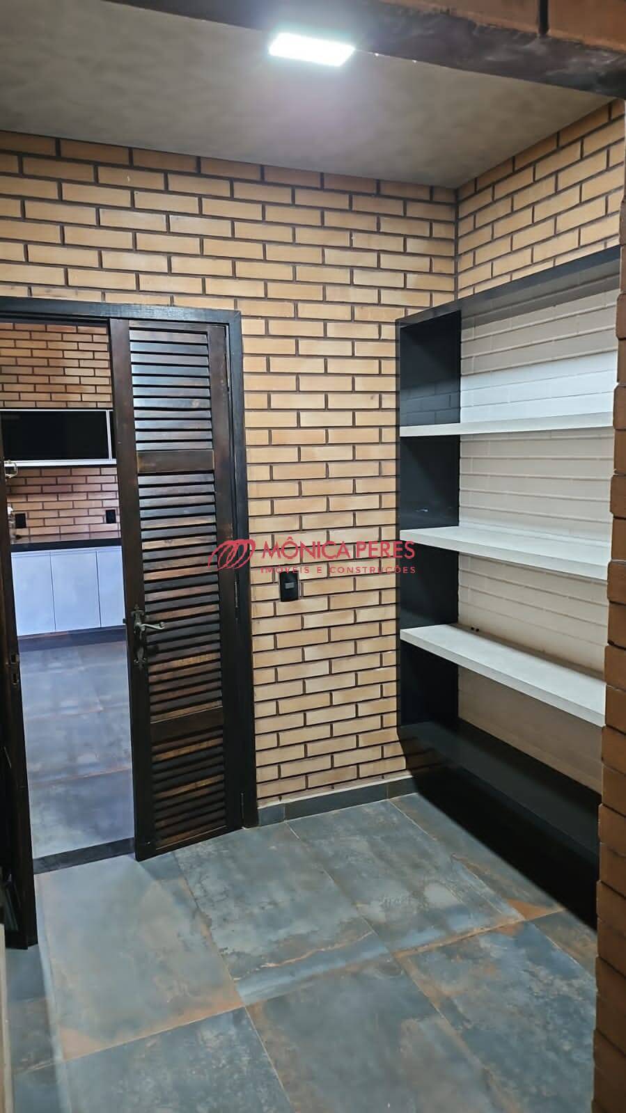 Casa à venda com 3 quartos, 350m² - Foto 15