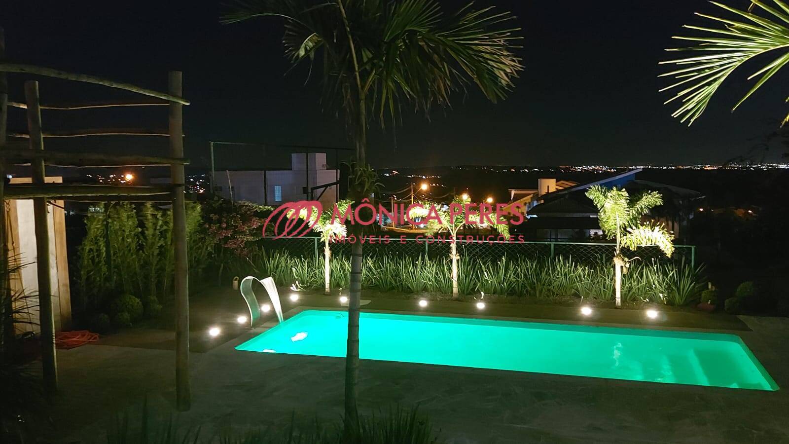 Casa, 4 quartos, 250 m² - Foto 24