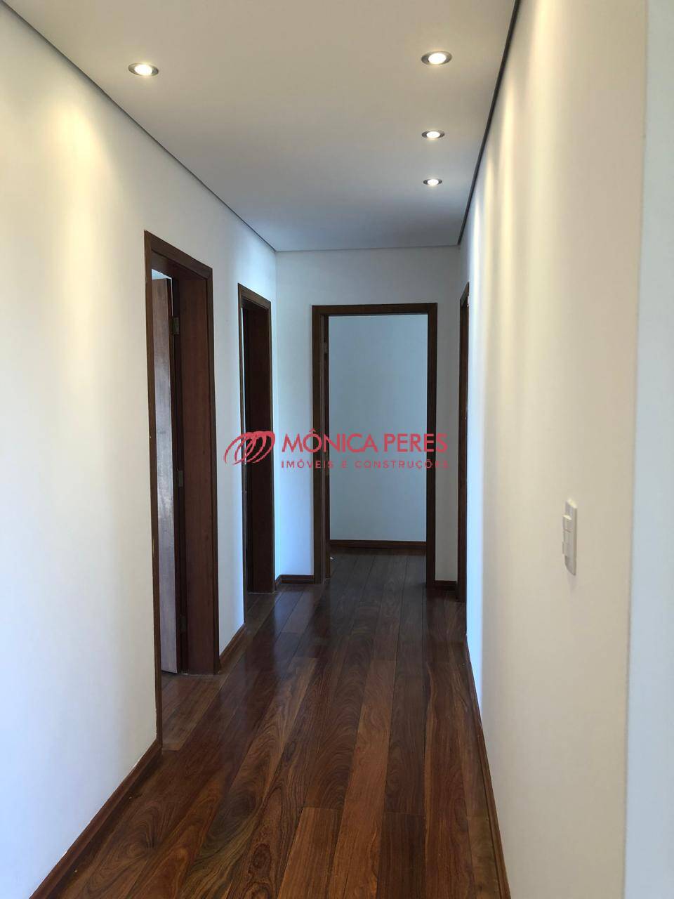 Casa à venda com 5 quartos, 710m² - Foto 29