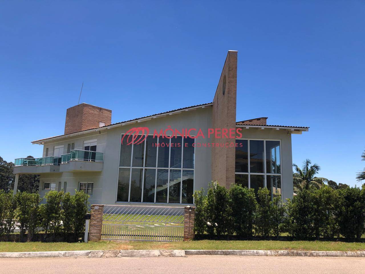 Casa à venda com 5 quartos, 710m² - Foto 1