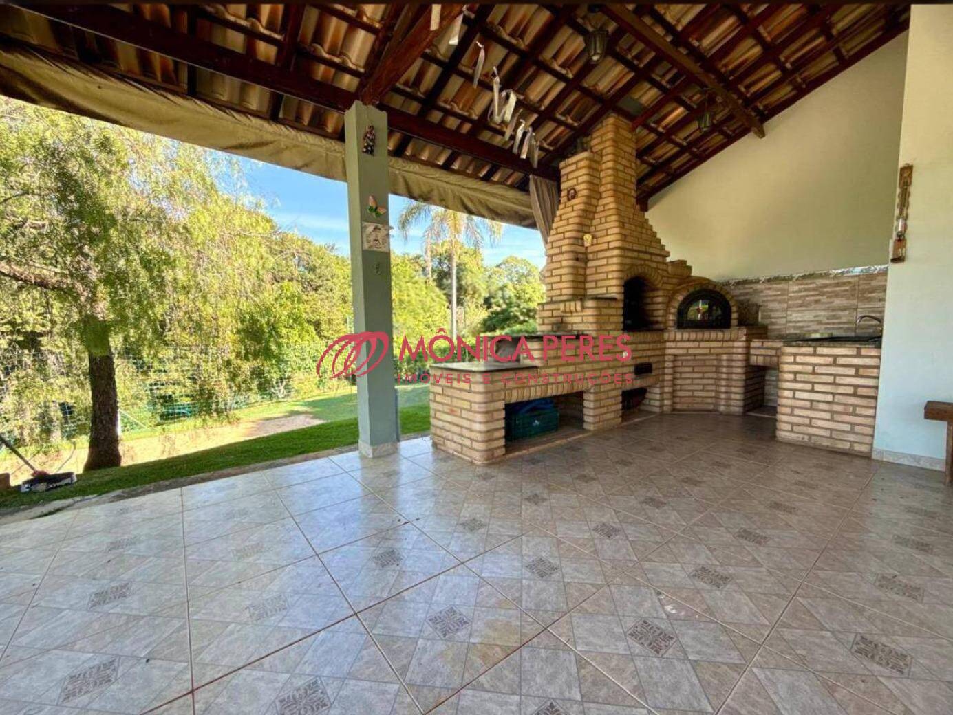 Casa à venda com 3 quartos, 310m² - Foto 9