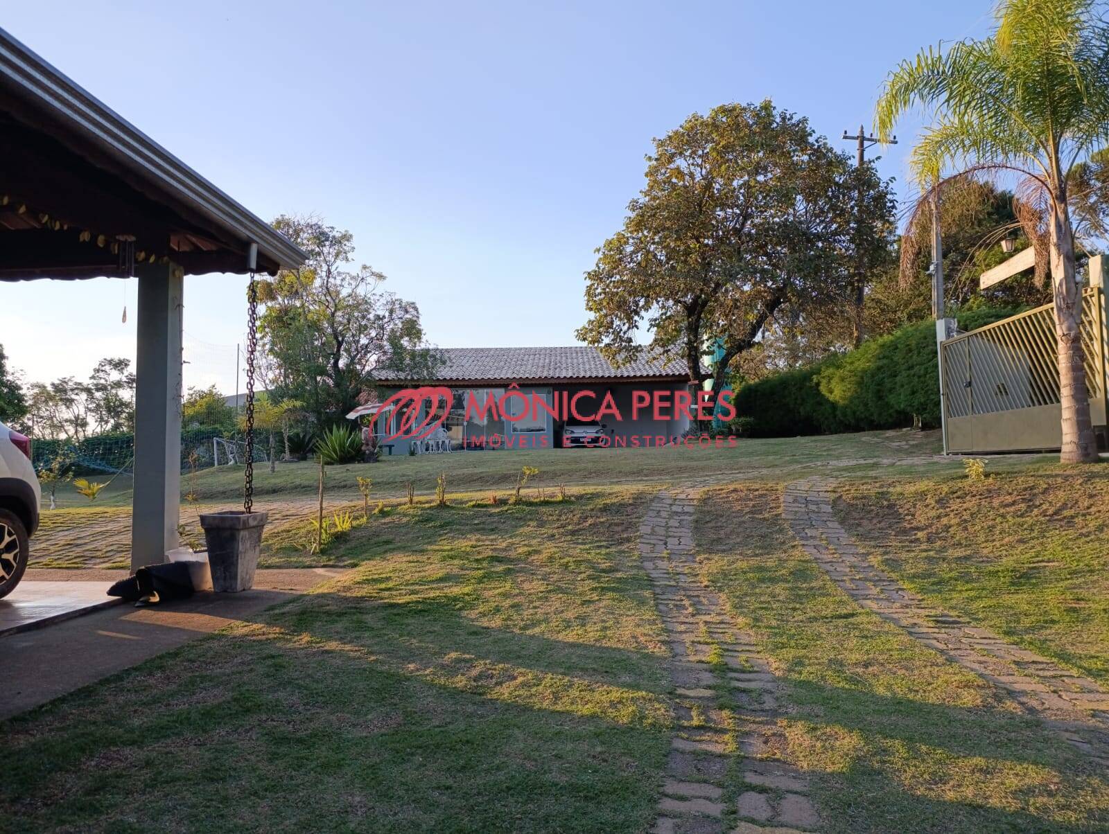 Casa à venda com 3 quartos, 310m² - Foto 15