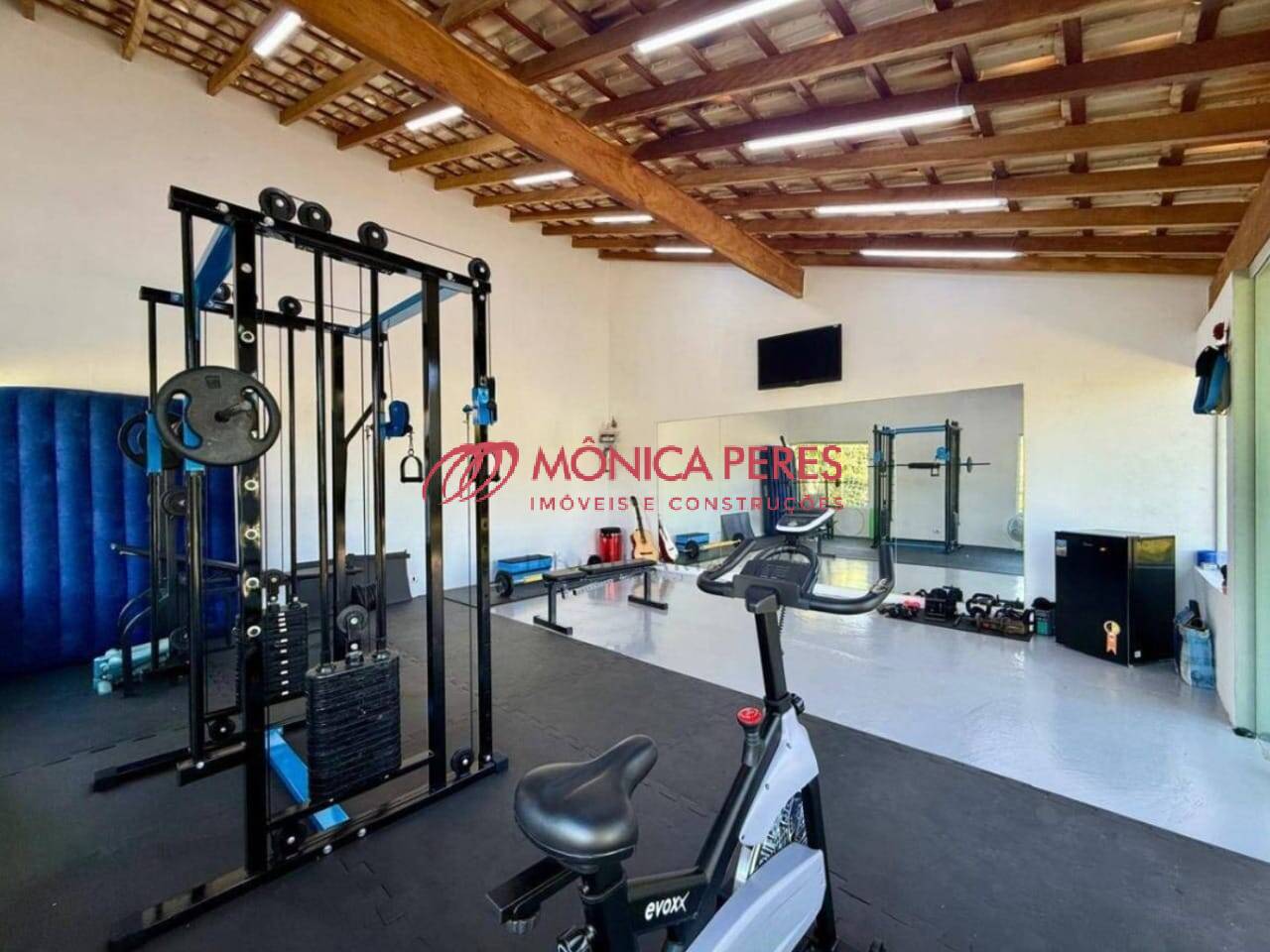 Casa à venda com 3 quartos, 310m² - Foto 42