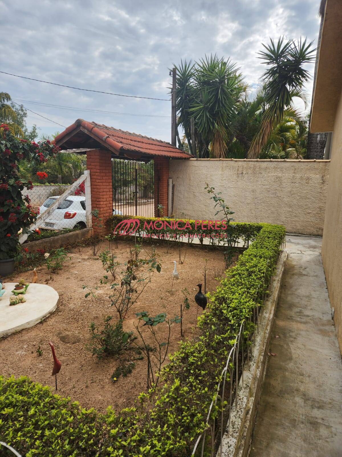 Casa à venda com 2 quartos, 2000m² - Foto 11