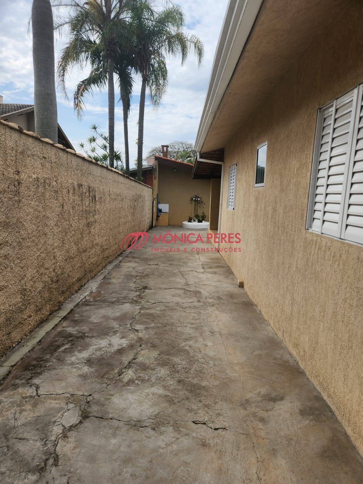 Casa à venda com 2 quartos, 2000m² - Foto 22