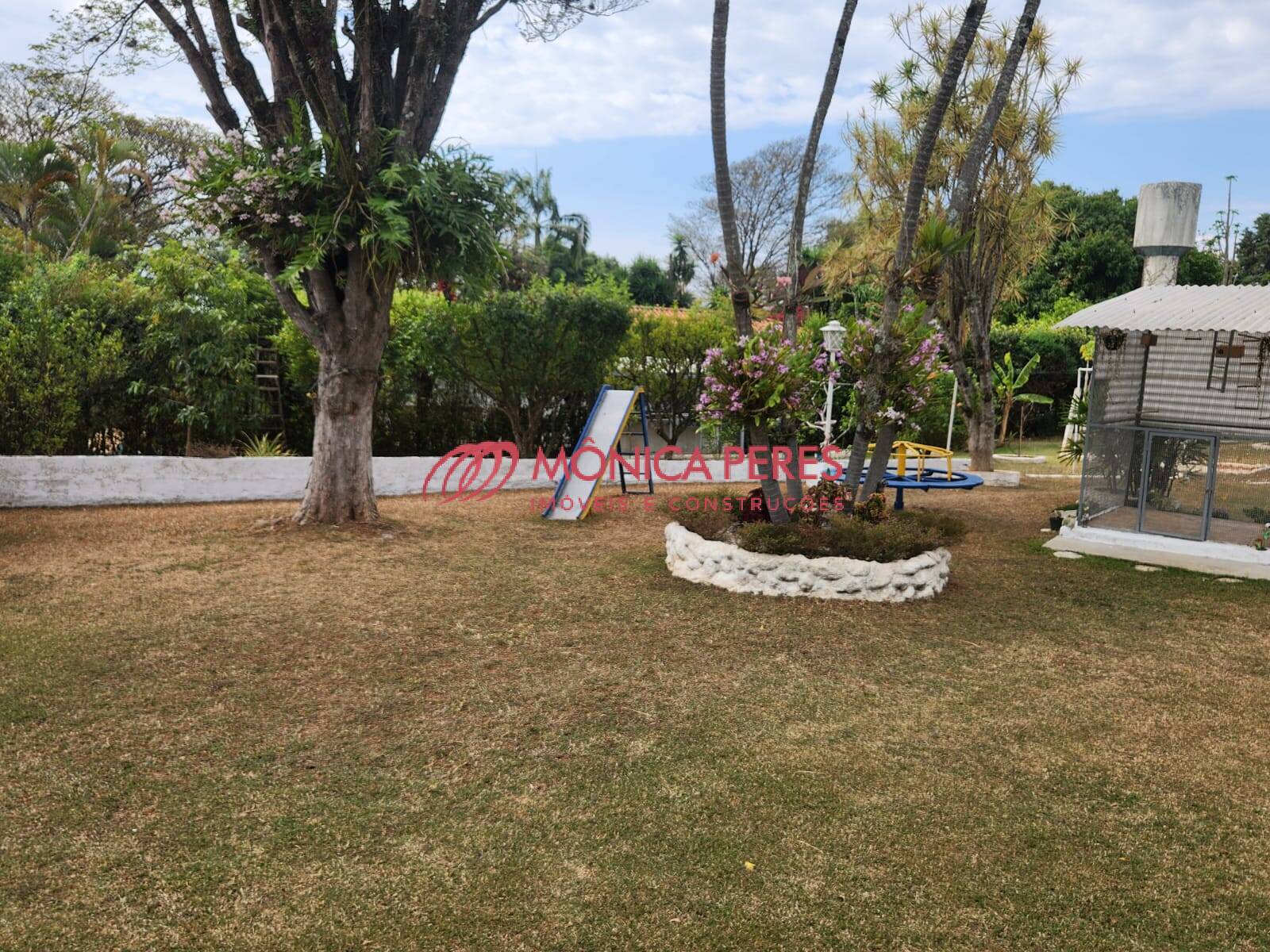 Casa à venda com 2 quartos, 2000m² - Foto 43
