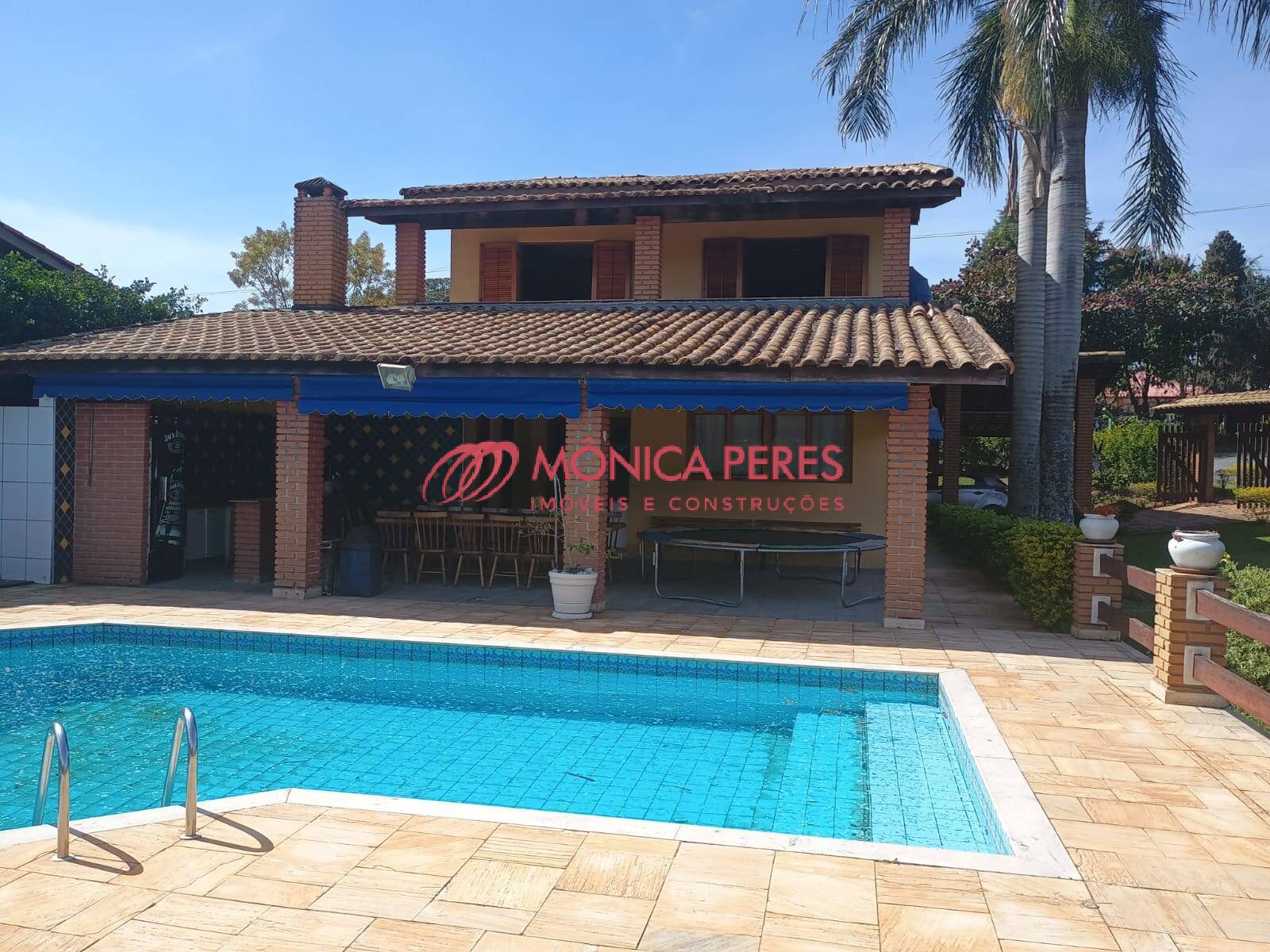 Casa, 3 quartos, 359 m² - Foto 1